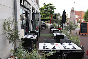 Photo n°35 de Restaurant Le Vendôme à Voisins-le-Bretonneux ()