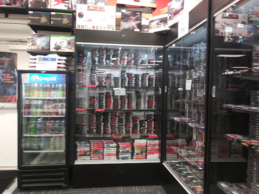 Video Game Store «Disc Replay Sterling Heights», reviews and photos, 44797 Schoenherr Rd, Sterling Heights, MI 48313, USA