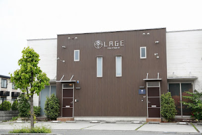 LAGE (ラジェ) 甲府店