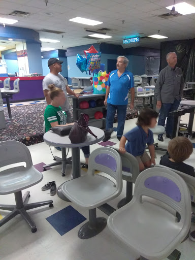 Bowling Alley «Lane Glo North», reviews and photos, 6935 Ridge Rd, Port Richey, FL 34668, USA