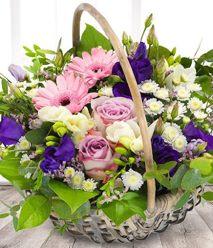Pamela Jane Florist - Preston Florist - Occasional, Wedding & Funeral Flowers - Preston