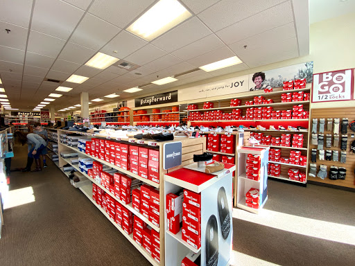 Shoe Store «Famous Footwear», reviews and photos, 141 General Stilwell Dr, Marina, CA 93933, USA