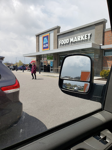 Supermarket «ALDI», reviews and photos, 3701 Commerce Dr, Warsaw, IN 46580, USA