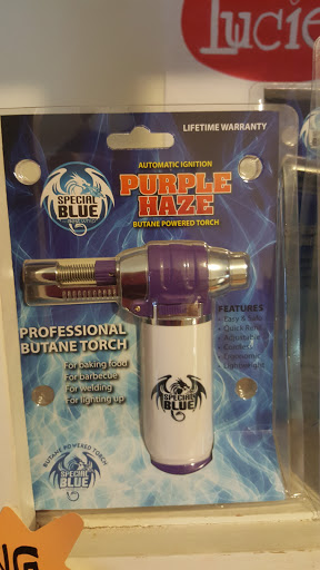 Tobacco Shop «Apparatus Smoke Shop», reviews and photos, 284 Cowesett Ave, West Warwick, RI 02893, USA