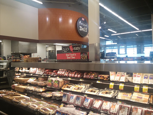 Grocery Store «Cub Foods», reviews and photos, 7191 10th St N, Oakdale, MN 55128, USA