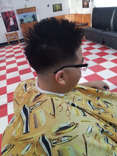 Barber Shop «Top 10 Barbershop», reviews and photos, 637 Wilson Rd, Humble, TX 77338, USA