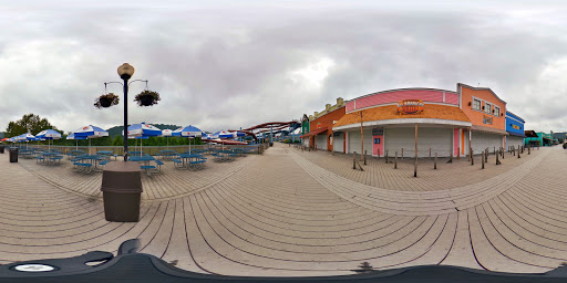 Water Park «Sandcastle Water Park», reviews and photos, 1000 Sandcastle Dr, Pittsburgh, PA 15120, USA