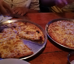 Pizzería La Tómbola photo