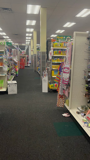 Dollar Store «Dollar Tree», reviews and photos, 1380 Easton Rd, Warrington, PA 18976, USA