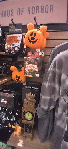 Shopping Mall «South Park Mall», reviews and photos, 2310 SW Military Dr, San Antonio, TX 78224, USA