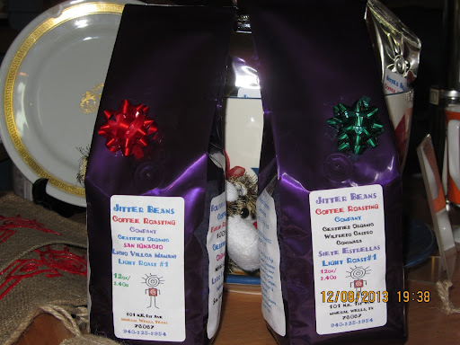 Coffee Shop «Downtown Video & You Maka Me HOT Coffee Roasting Company», reviews and photos, 101 NE 1st Ave, Mineral Wells, TX 76067, USA