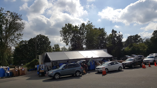 Thrift Store «Goodwill Retail Store & Donation Center», reviews and photos