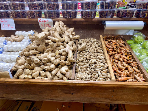 Grocery Store «Royal Indian Grocery», reviews and photos, 560 New Park Ave, West Hartford, CT 06110, USA