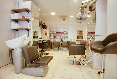 ANGÉLICCES COIFFURE à La Garenne-Colombes