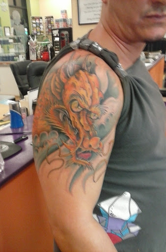 Tattoo Shop «Diamond Tattoo», reviews and photos, 16810 US-441 #506, Summerfield, FL 34491, USA