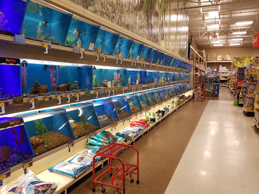 Pet Supply Store «PetSmart», reviews and photos, 105 E N Pointe Dr, Salisbury, MD 21804, USA