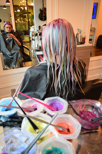 Hair Salon «Ross Michaels Salon», reviews and photos, 423 Pacific Ave, Bremerton, WA 98337, USA