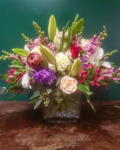 Florist «Mayfield Florist», reviews and photos, 1610 N Tucson Blvd, Tucson, AZ 85716, USA