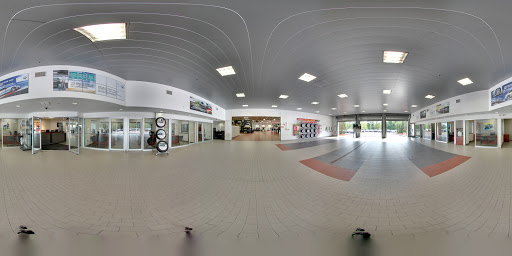 BMW Dealer «Herb Chambers BMW of Sudbury», reviews and photos, 128 Boston Post Rd, Sudbury, MA 01776, USA