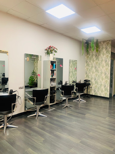 Peluquería en Villanueva de La Cañada ▷ Nuria Vidal ◁ en Villanueva de La Cañada, Madrid