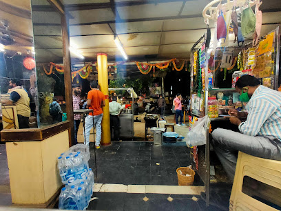 Sri Anjaneya Fast Food - Shop No. 12, Stadium Road, Bandar Road, Buckinghampeta, Vijayawada, Andhra Pradesh 520002, India