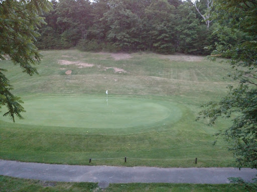 Golf Course «Woods Golf Course», reviews and photos, 5 Clubhouse Ridge, Hedgesville, WV 25427, USA