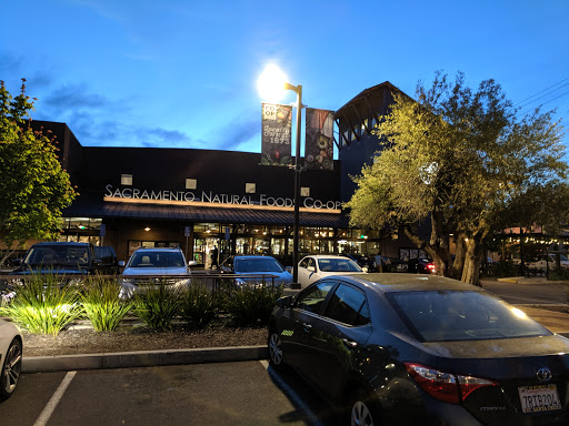 Grocery Store «Sacramento Natural Foods Co-op», reviews and photos, 2820 R St, Sacramento, CA 95816, USA