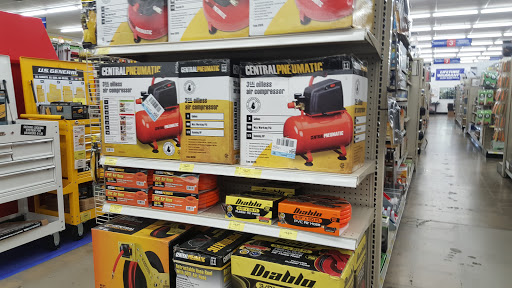 Hardware Store «Harbor Freight Tools», reviews and photos, 440 E Arrow Hwy, Covina, CA 91722, USA