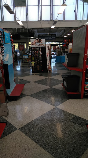 Pet Supply Store «Petco Animal Supplies», reviews and photos, 375 3rd St, San Rafael, CA 94901, USA