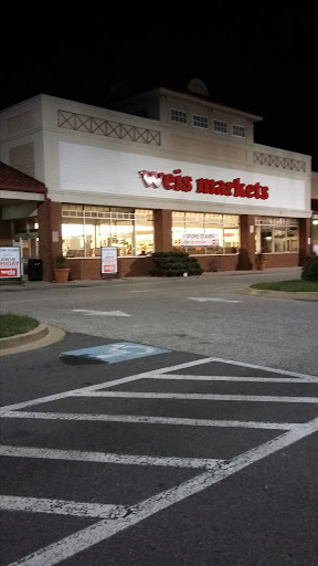 Supermarket «Weis Markets», reviews and photos, 13300 H G Trueman Rd, Solomons, MD 20688, USA