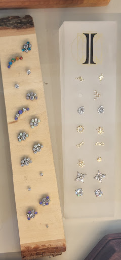 Tattoo Shop «Blue Ring Studio Tattoo & Piercing», reviews and photos, 2408 Cleveland Blvd, Caldwell, ID 83605, USA