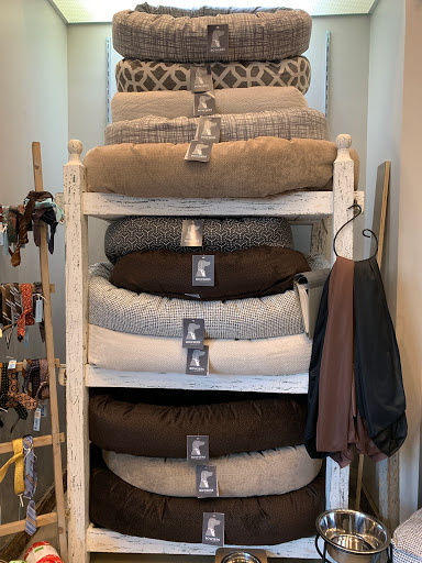 Pet Supply Store «Dog Dish», reviews and photos, 1778 Utica Square, Tulsa, OK 74114, USA