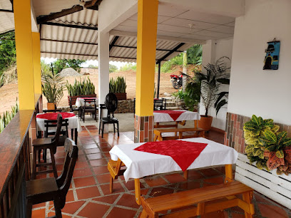 Restaurante Campestre la Campesina - Barrio el jardín, vía panamericana frente a el cda, El Bordo, Cauca, Colombia