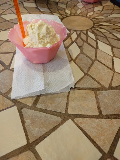 Italian Grocery Store «Gelato Dolce Vita», reviews and photos, 5251 E Brown Rd #104, Mesa, AZ 85205, USA