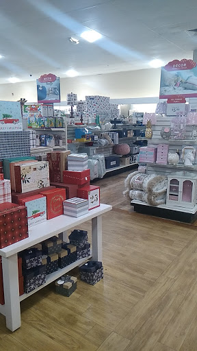 Department Store «Marshalls & HomeGoods», reviews and photos, 1125 Woodruff Rd #800, Greenville, SC 29607, USA