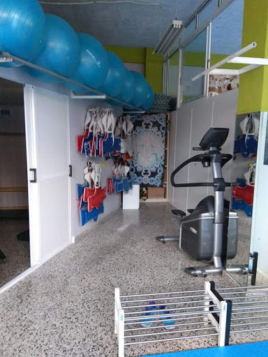 Gimnasio Doyan en Derio, Vizcaya