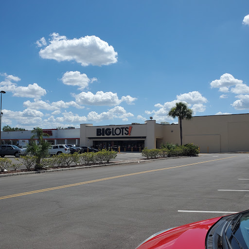 Shopping Mall «Heart of Florida Shopping Center», reviews and photos, 35910 US-27, Haines City, FL 33844, USA