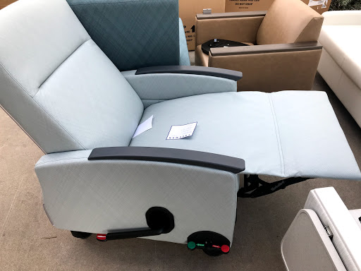 Office Furniture Store «Arizona Office Liquidators & Designs», reviews and photos, 3920 E Broadway Rd, Phoenix, AZ 85040, USA