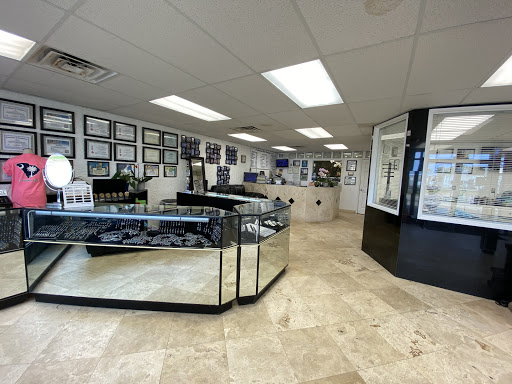 Explore beautiful flower tattoo ideas, creative tattoo ideas in Myrtle Beach, available at Professional Body Piercing by Jackie