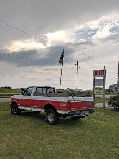 Coffee Shop «BEADS & BEANS OBX», reviews and photos, 24267 NC-12, Rodanthe, NC 27968, USA