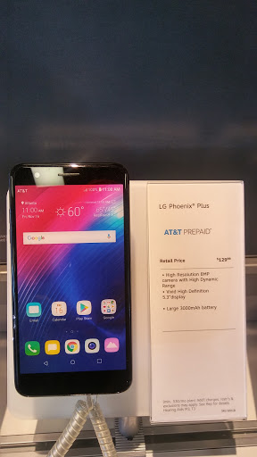 Cell Phone Store «AT&T Authorized Retailer», reviews and photos, 35354 E Michigan Ave, Wayne, MI 48184, USA