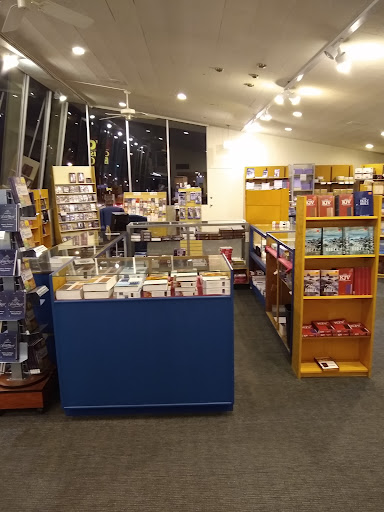 VCY Bookstore, 10707 W Capitol Dr, Milwaukee, WI 53222, USA, 