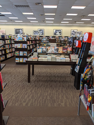 Book Store «Books-A-Million», reviews and photos, 300 Retail Commons Pkwy, Martinsburg, WV 25403, USA