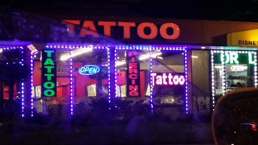 Tattoo Shop «iDrive Tattoo Shop Orlando», reviews and photos, 7513 International Dr, Orlando, FL 32819, USA