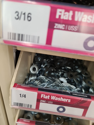 Animal Feed Store «FELDMANS Farm & Home», reviews and photos, 1332 W Kansas St, Liberty, MO 64068, USA