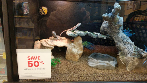 Pet Supply Store «PetSmart», reviews and photos, 1131 Sanguinetti Rd, Sonora, CA 95370, USA