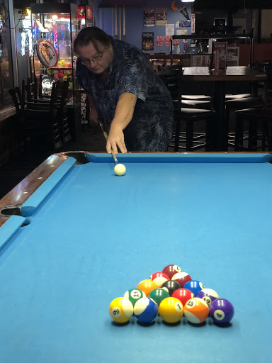 Sports Bar «Q Bar & Grill», reviews and photos, 8109 Cass Ave, Darien, IL 60561, USA