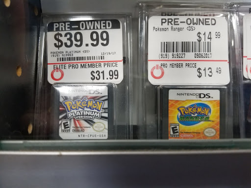 Video Game Store «GameStop», reviews and photos, 1605 W Dorothy Ln, Kettering, OH 45439, USA