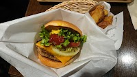 フレッシュネスバーガー日本橋三井タワー