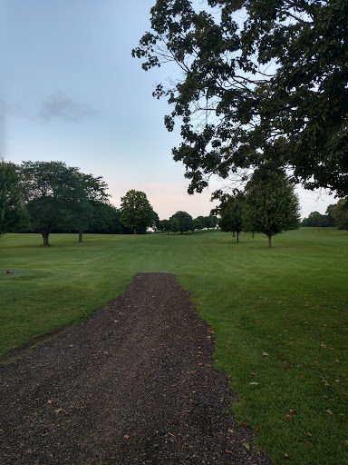 Golf Course «Browns Lake Golf Course», reviews and photos, 932 Browns Lake Dr, Burlington, WI 53105, USA